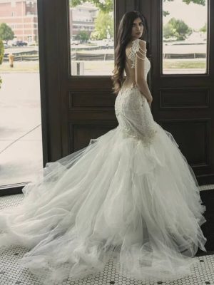 Diva Wedding Dress by Naama Navipur
