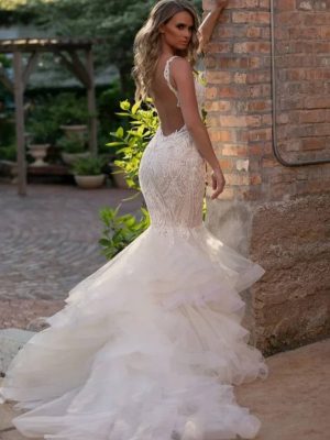 Glorious Wedding Dress by Naama Navipur