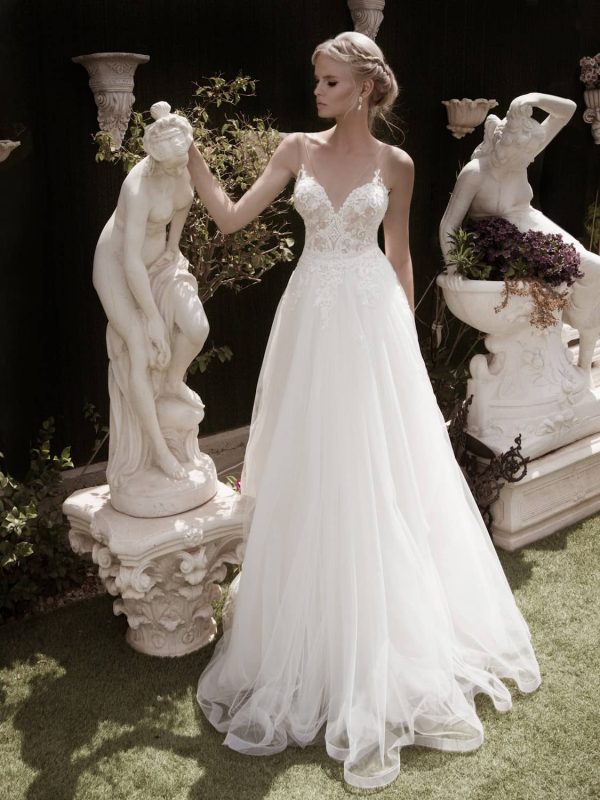 Harmony Wedding Dress by Naama Navipur