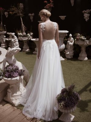 Harmony Wedding Dress by Naama Navipur