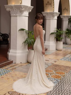 J Lo-JLO Wedding Dress by Naama Navipur
