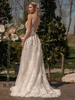 Narcissus Wedding Dress by Naama Navipur