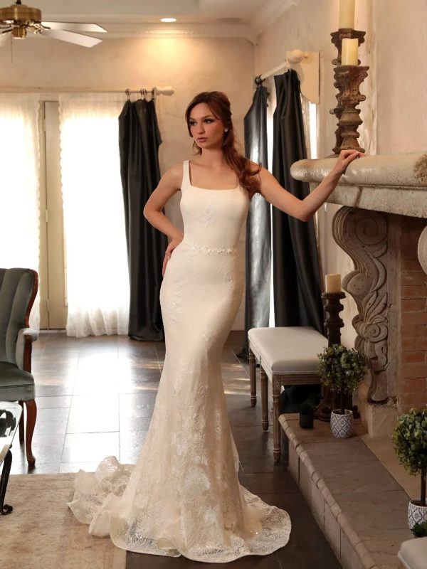 Clio Wedding Dress by Naama Navipur