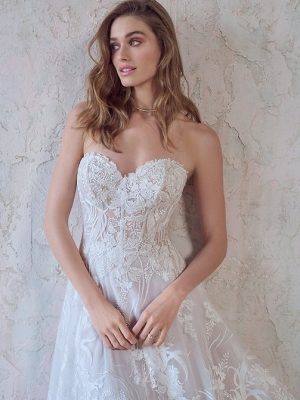 maggie sottero evelina Bridal fashion trends 2025